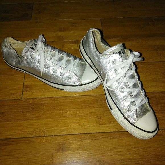 silver leather converse